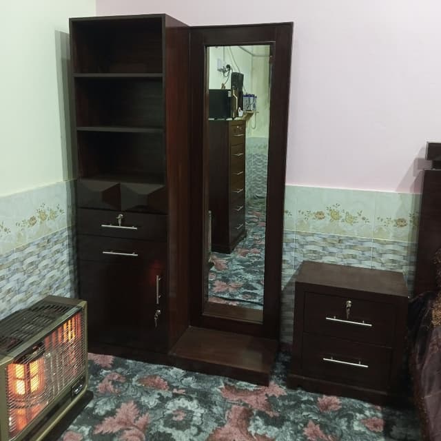 Dressing table